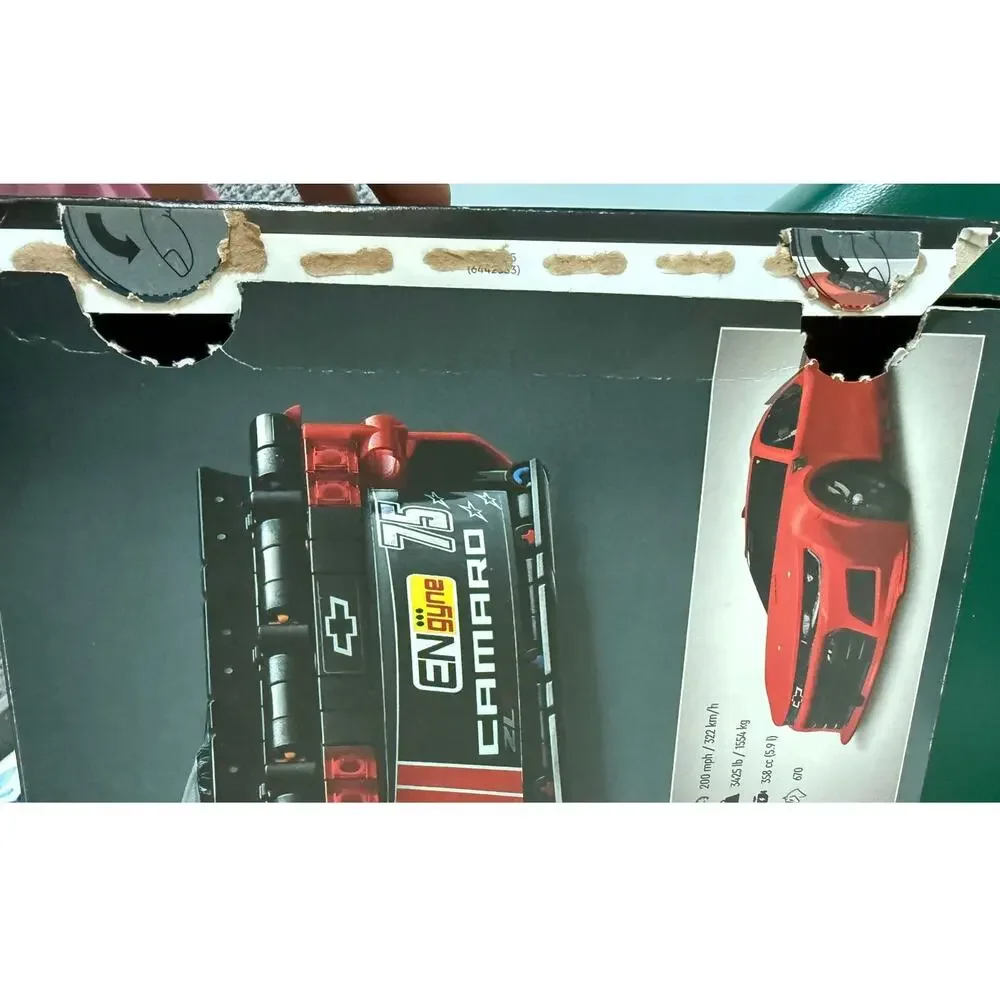 Lego Technic Nascar Next Generation Chevrolet Camaro 42153 Complete RETIRED Set